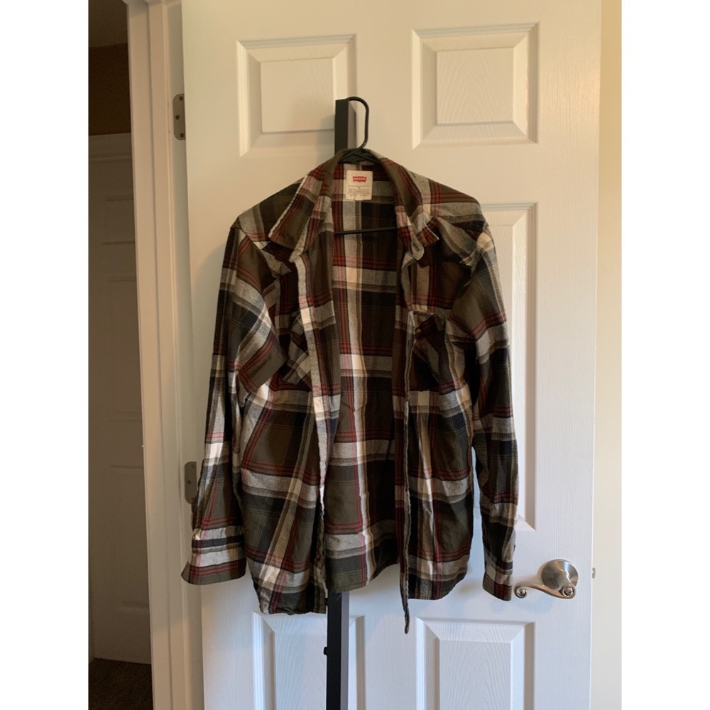 Men’s Levi Flannel